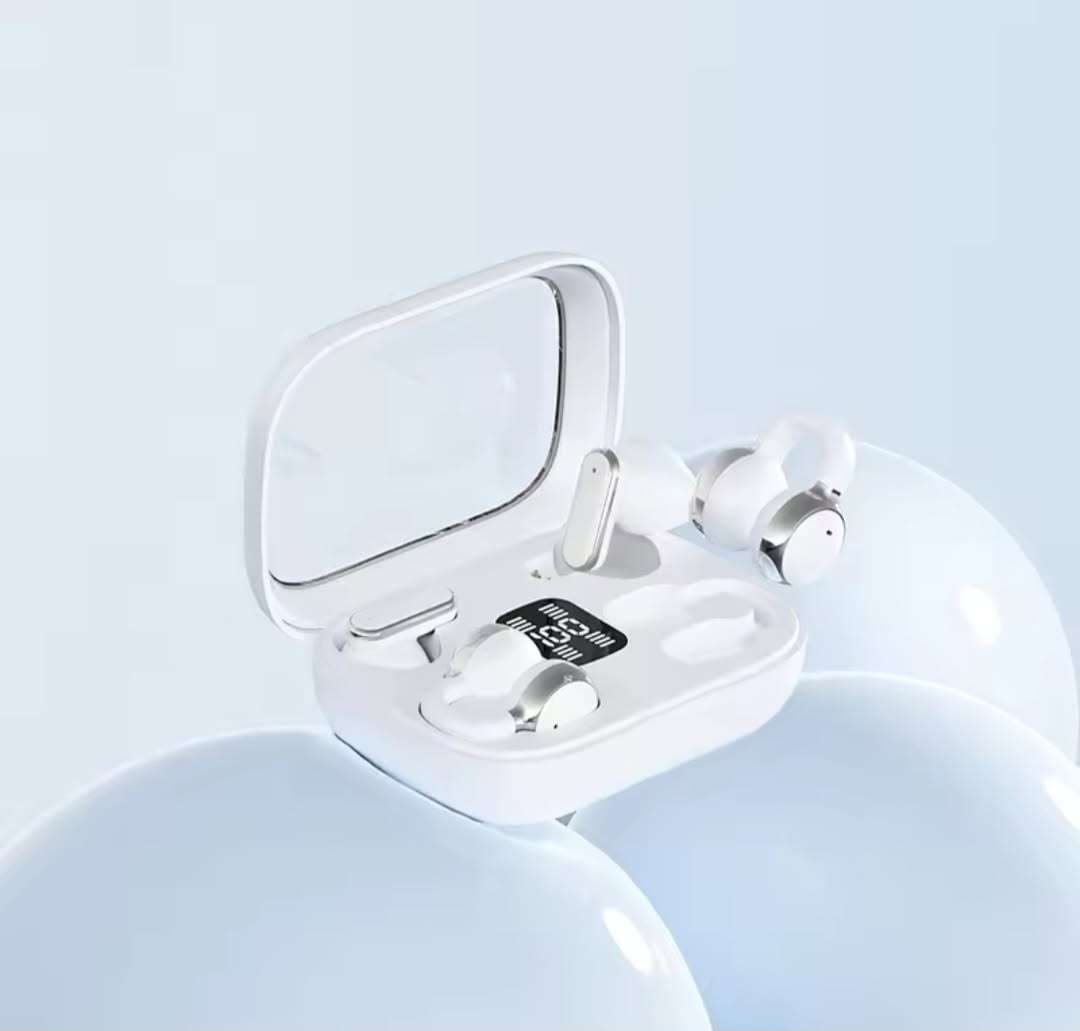 Q10 Couple Dual-Set Wireless Earbuds – Bluetooth 5.4, ENC Noise Reduction & Digital Power Display with 06 Months Official Warranty — image 6 of 9