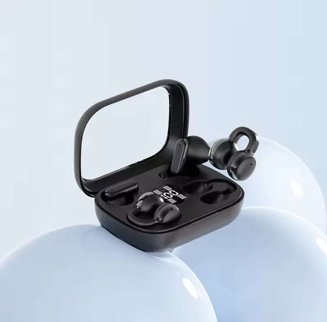 Q10 Couple Dual-Set Wireless Earbuds – Bluetooth 5.4, ENC Noise Reduction & Digital Power Display with 06 Months Official Warranty — image 8 of 9